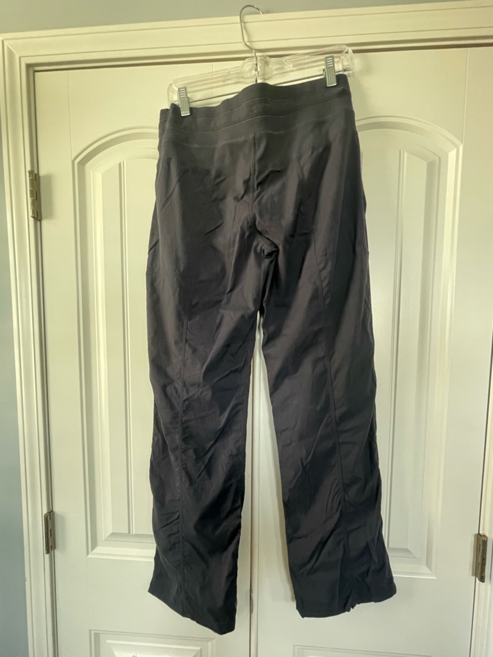 lululemon Size 8 - Picture 3 of 3
